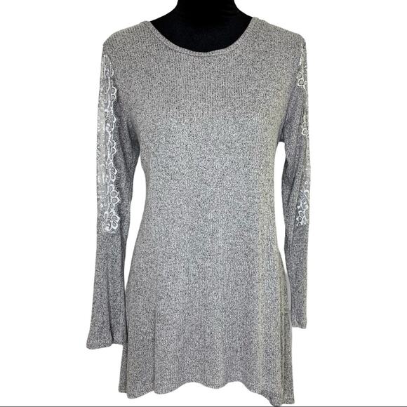 PREMISE Heather Gray Silver Lace Sleeve Long Sweater size Large - Picture 2 of 8